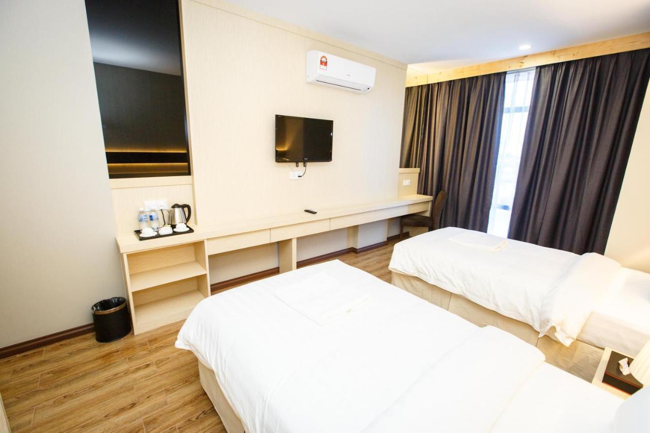 Lintas Platinum Hotel Kota Kinabalu Exterior foto